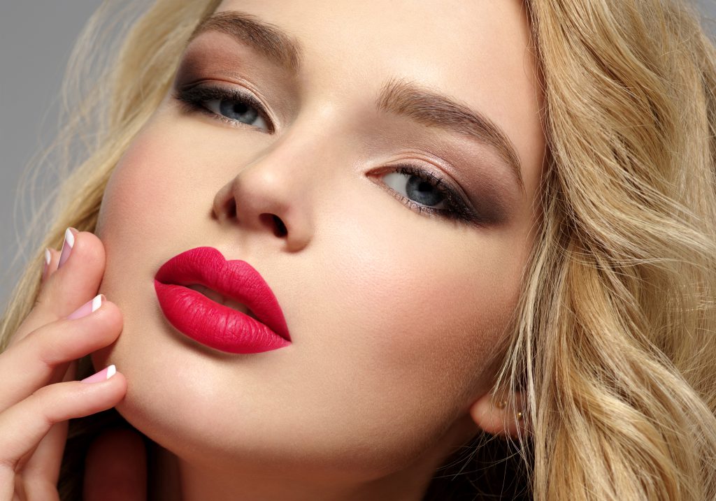 What is the advantage of permanent lip makeup?